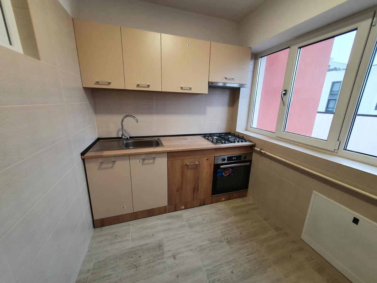 Apartament 3 Cam Grand Arena Bucharest Luaran gambar