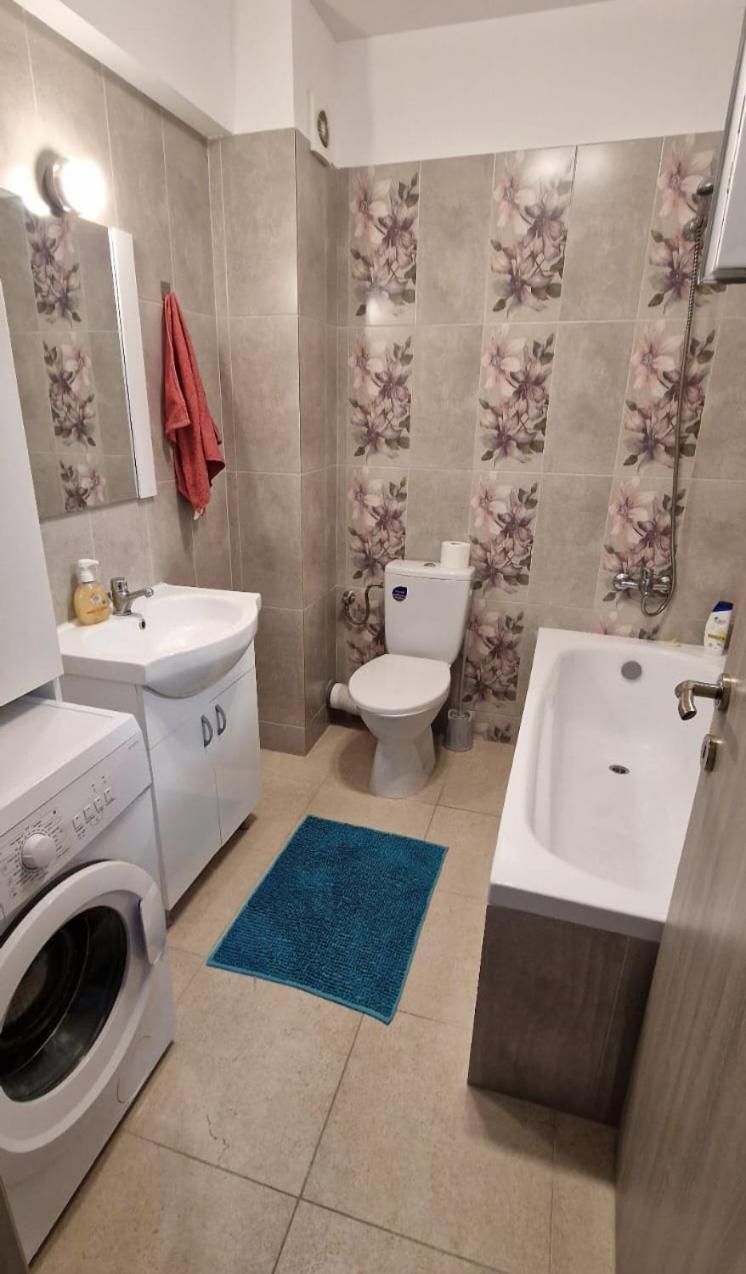Apartament 3 Cam Grand Arena Bucharest Luaran gambar