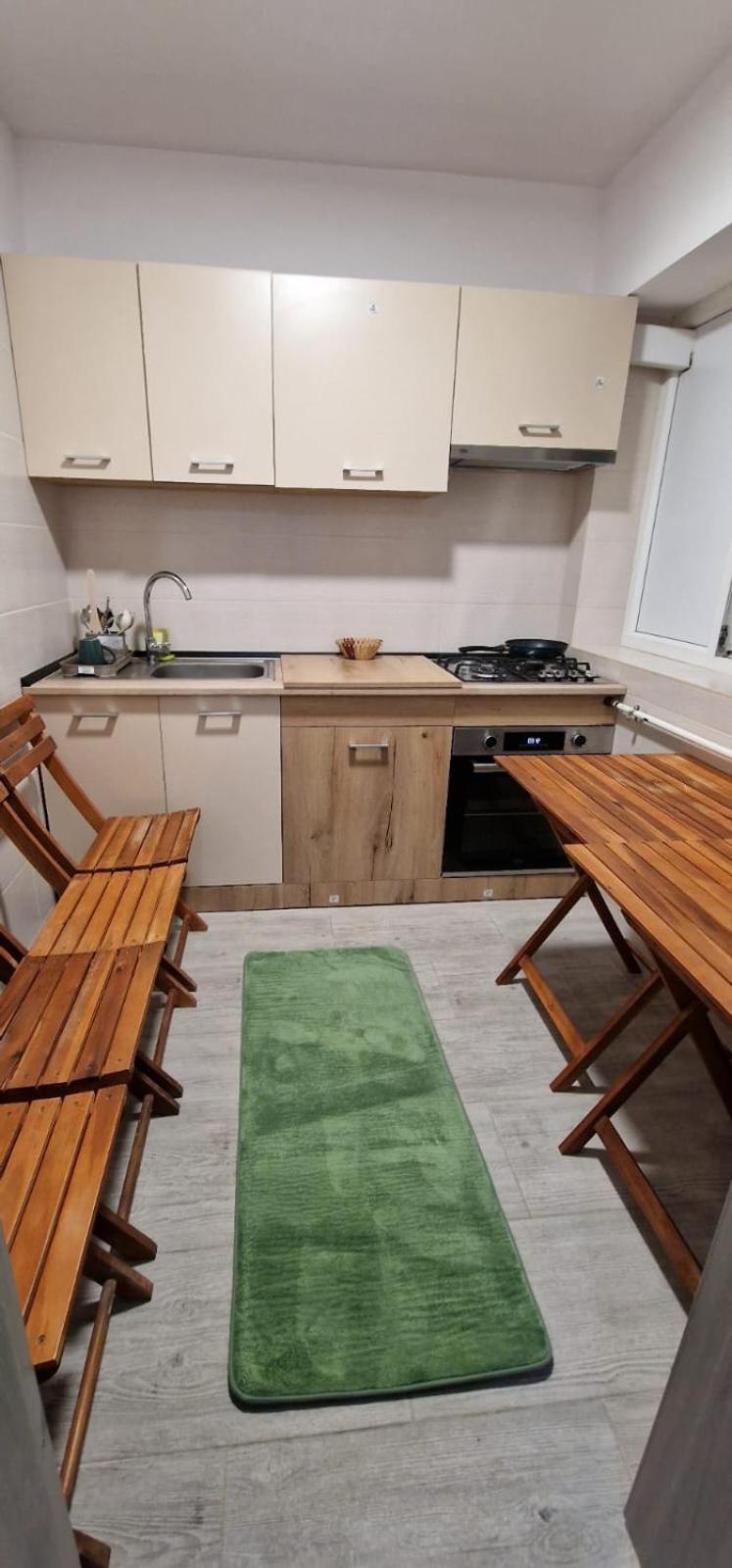 Apartament 3 Cam Grand Arena Bucharest Luaran gambar